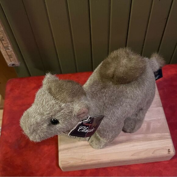 Aurora Classic Camel 80’s Vintage Collectible Plush with Tags - Picture 5 of 9